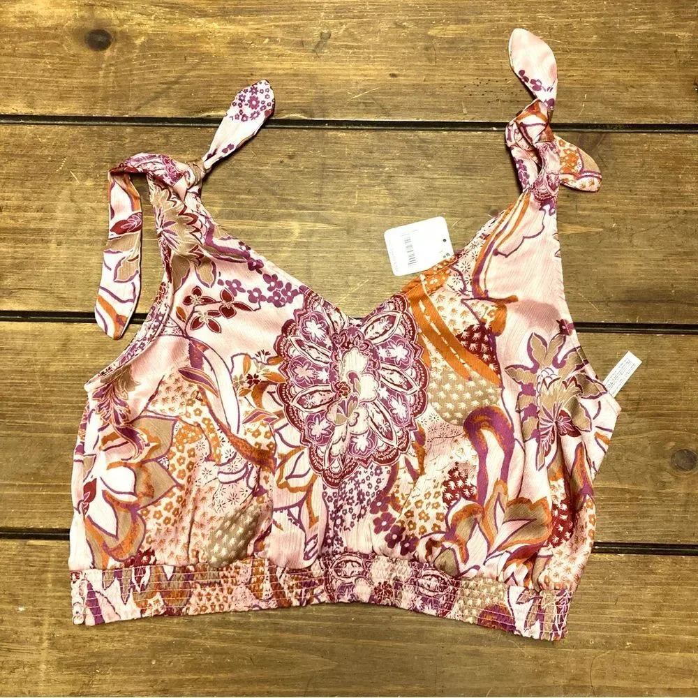 Free People Weekend In Montauk Tank Top Large Smocked Crop Tie Strap NWT Pink